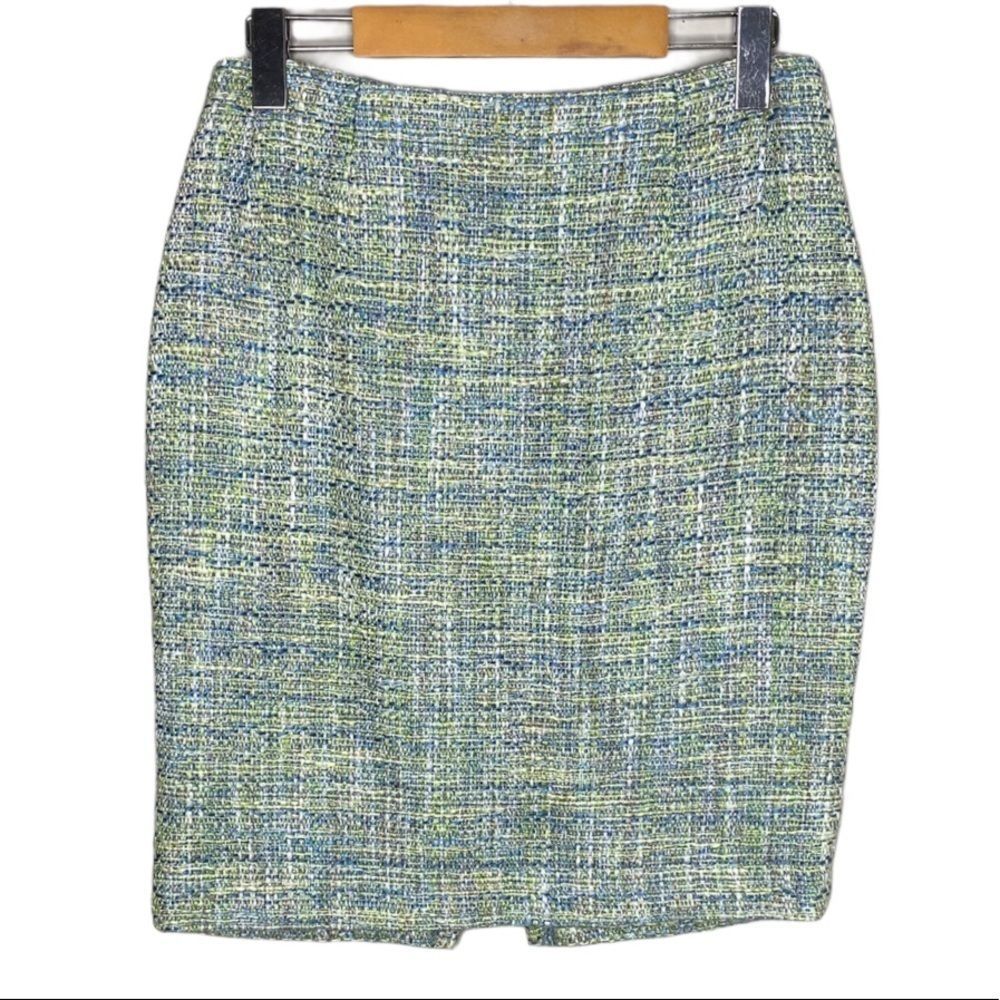 Jacqueline Conoir Green Tweed Casual Streetwear Trendy Fitted Mid Skirt